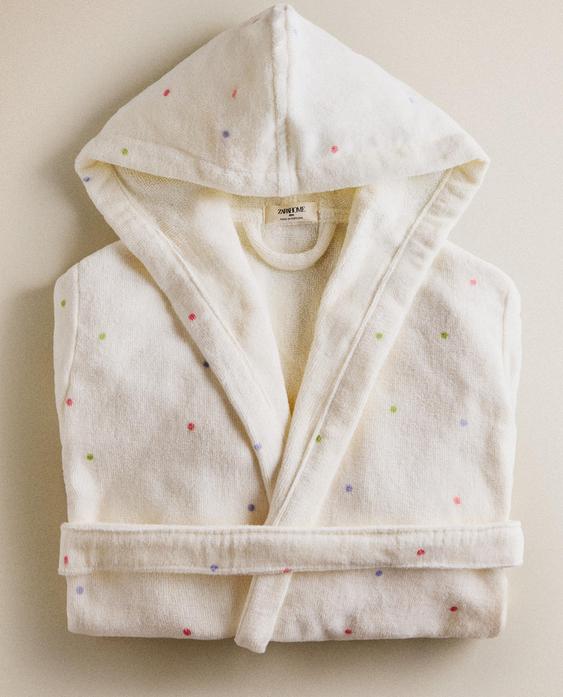 ROUPÃO INFANTIL DE VELOUR COM PONTOS