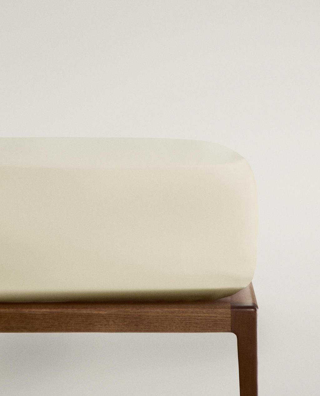 SATEEN FITTED SHEET | 40 CM HIGH (1000 THREAD COUNT)