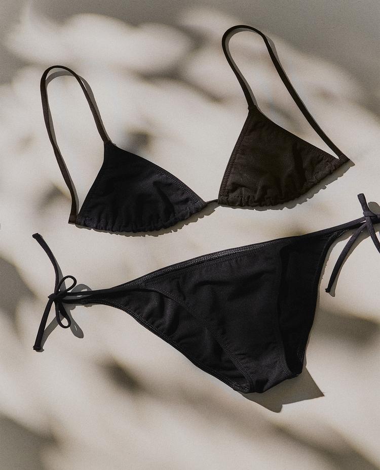 TWO-PIECE TRIANGLE BEACH BIKINI