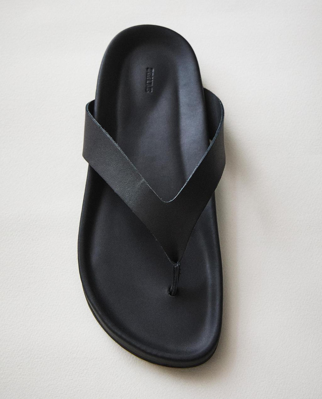 THONG-TOE LEATHER SANDALS
