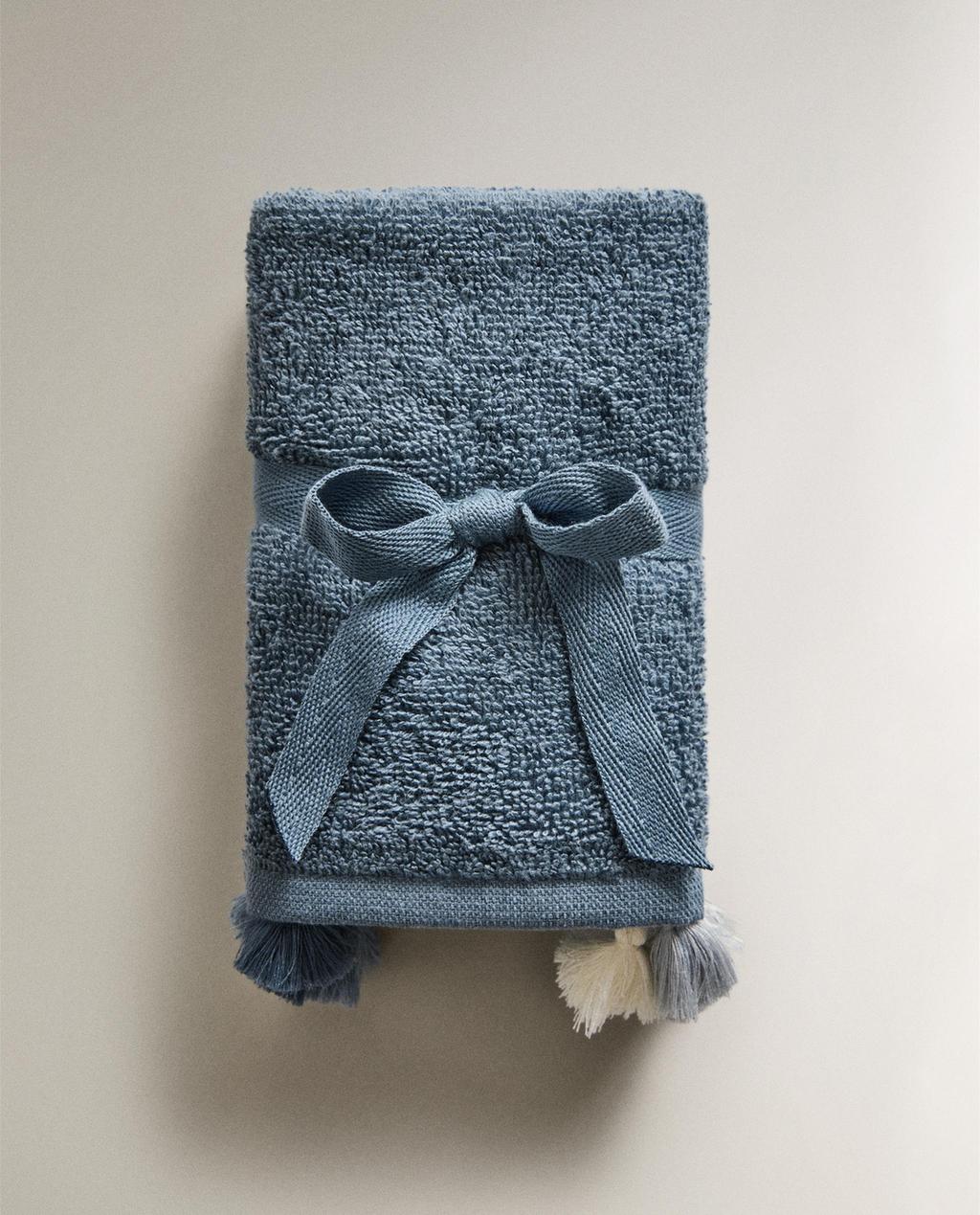 PACK OF HAND TOWELS WITH TASSELS (PACK OF 3)
