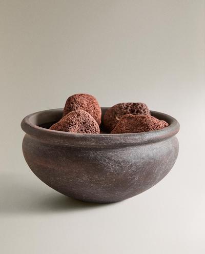 DIFUSOR DE CERÂMICA COM PEDRAS VULCÂNICAS