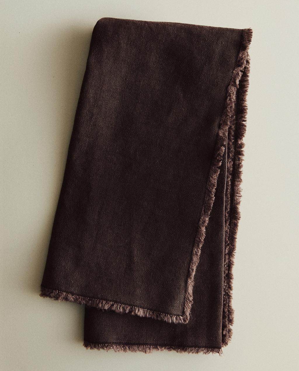 NAPKIN 01