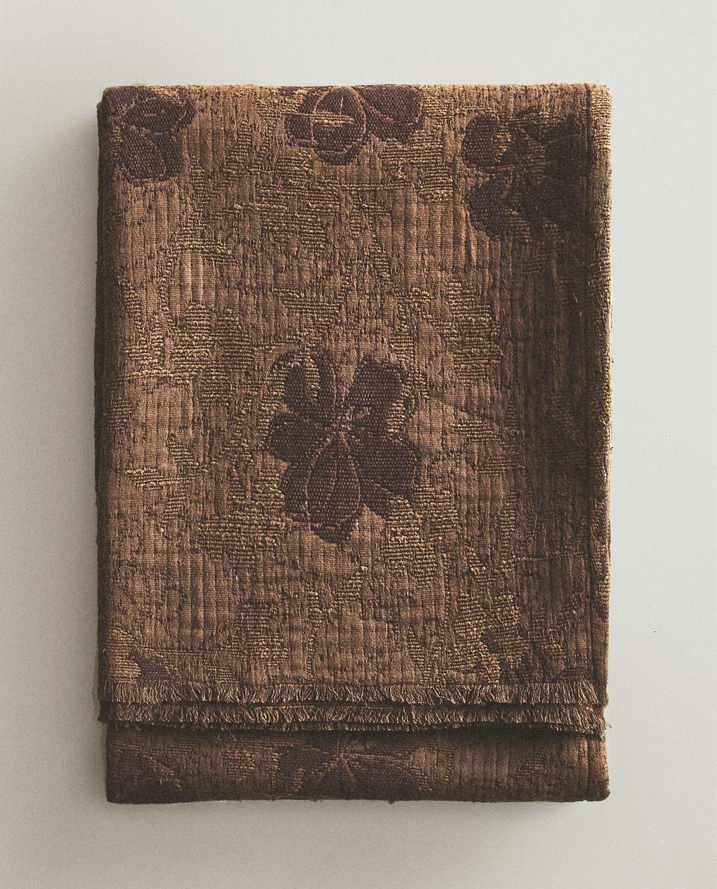 MANTA JACQUARD FLORES