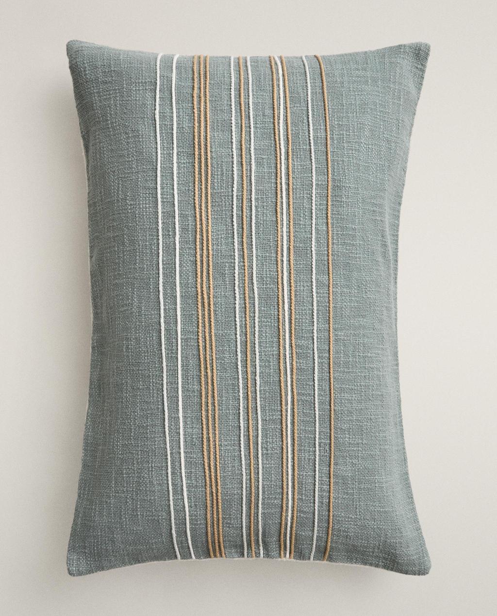 STRIPED CUSHION COVER