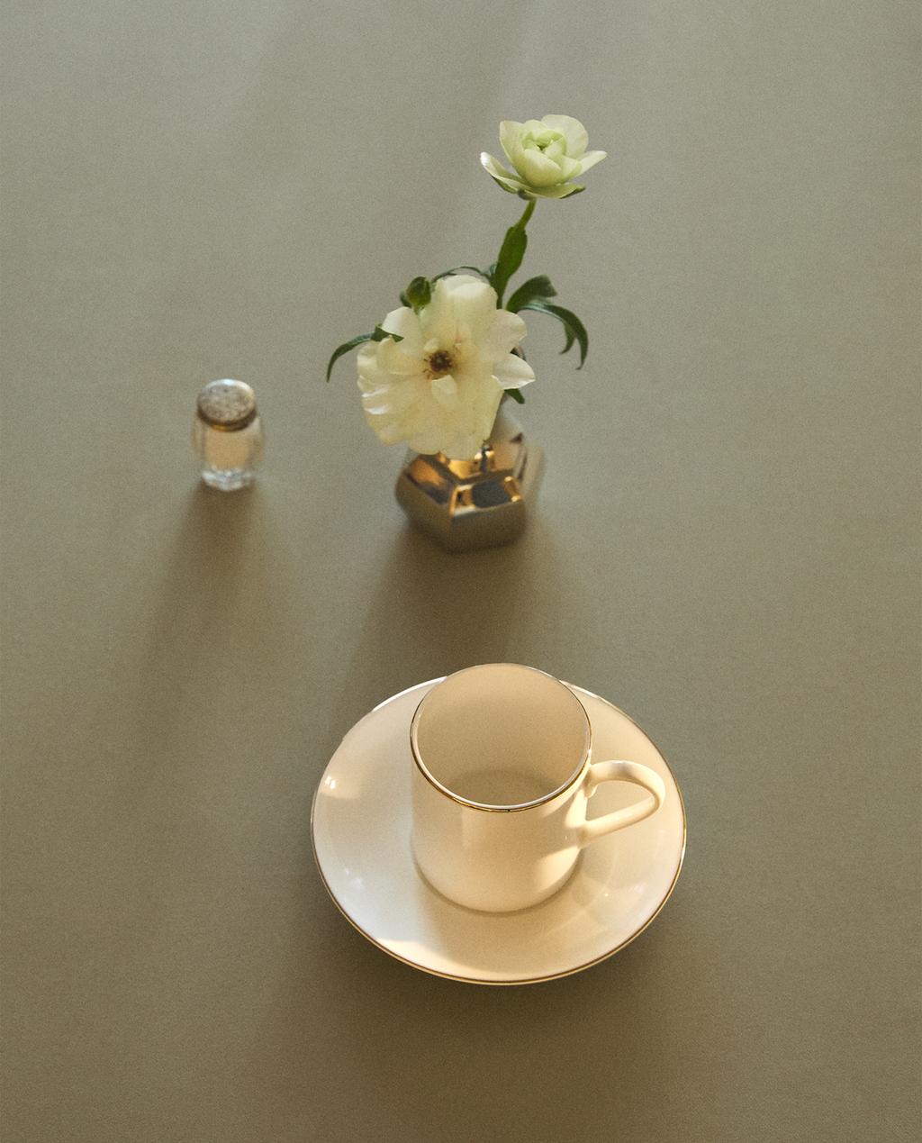 GOLD BONE CHINA COFFEE CUP AND SAUCER