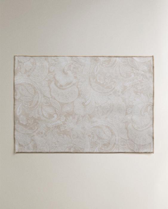 PAISLEY PRINT RESIN-COATED PLACEMAT