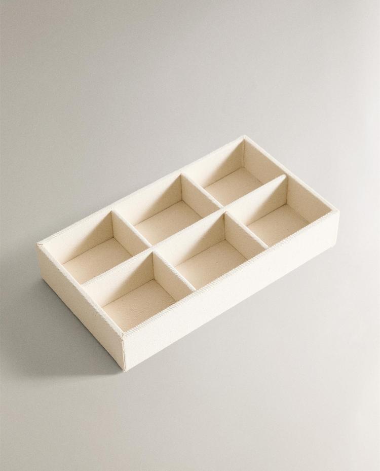 JEWELRY ORGANIZER BOX