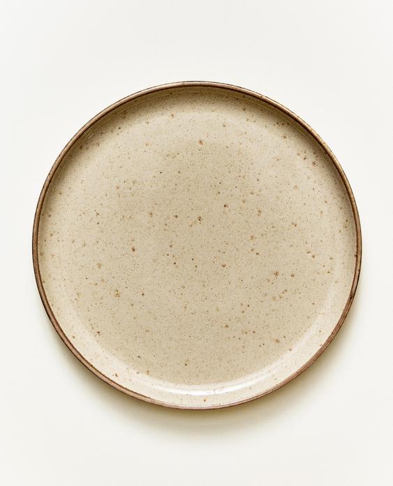 PORCELAIN DESSERT PLATE WITH ANTIQUE FINISH RIM