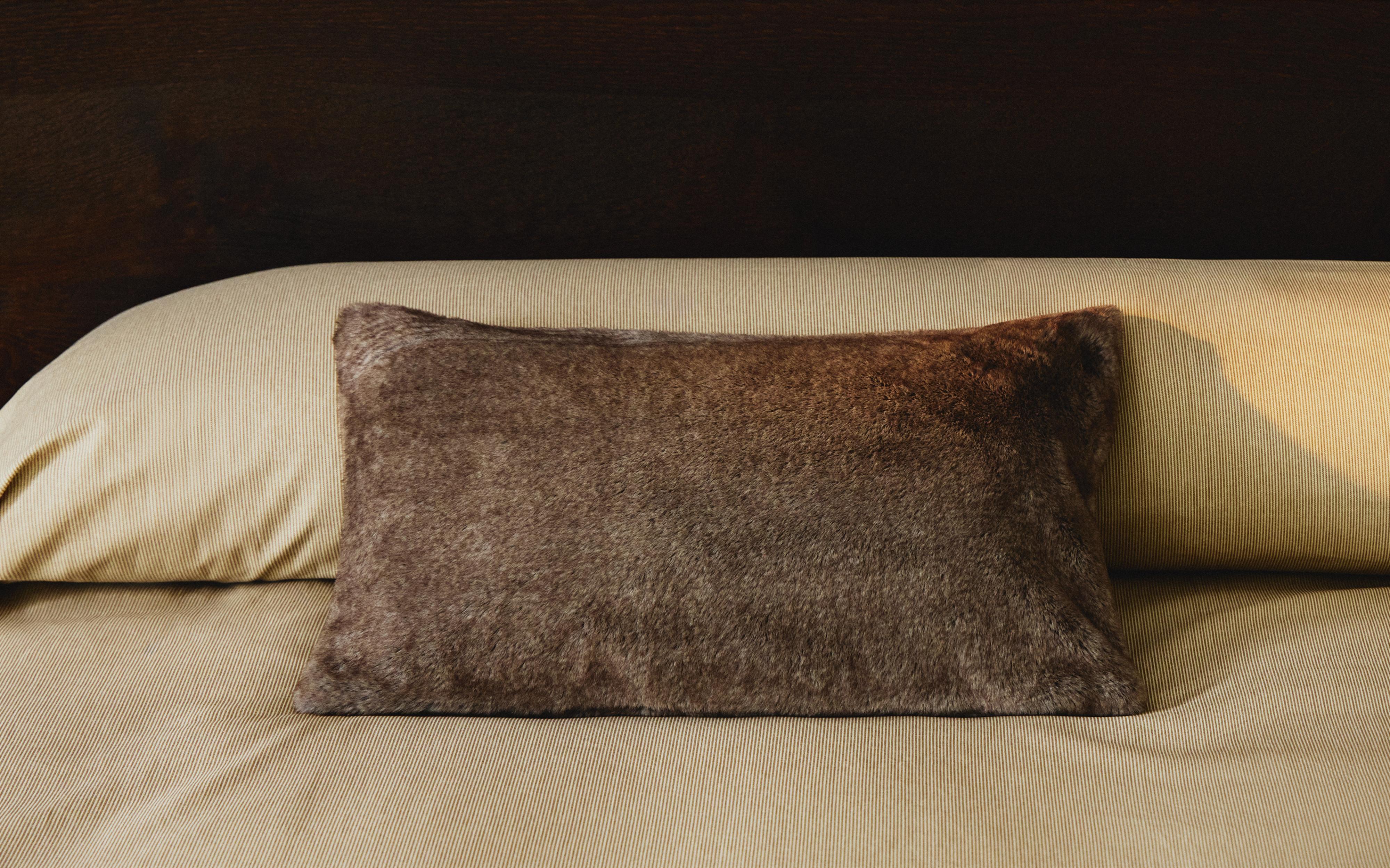 ベッドルームクッション | Zara Home 日本/Japan