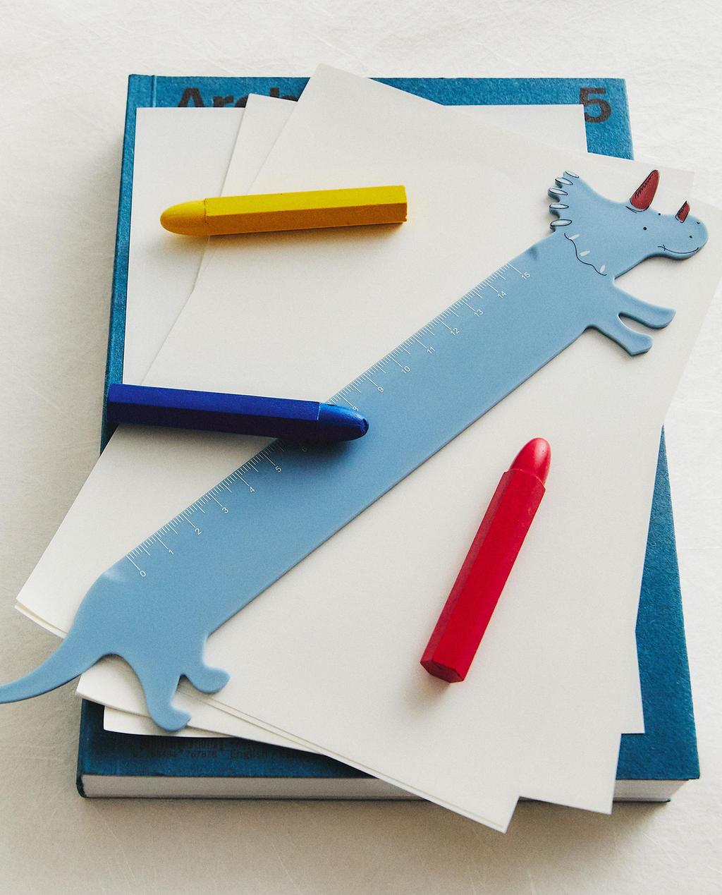 CHILDREN’S DINOSAUR RULER