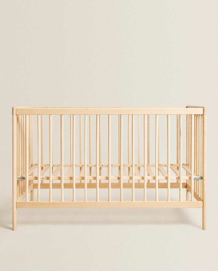 CLASSIC WOODEN COT CLASSIC WOODEN COT