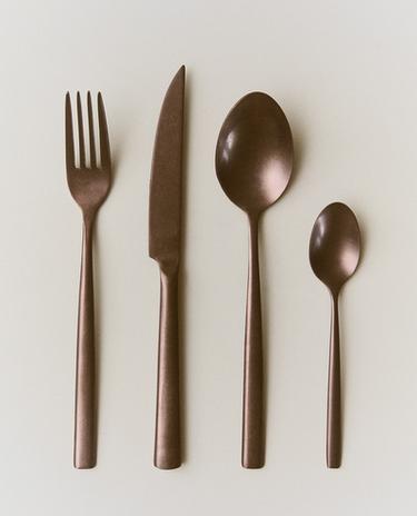 ENSEMBLE COUVERTS ACIER VINTAGE (4 PIÈCES)