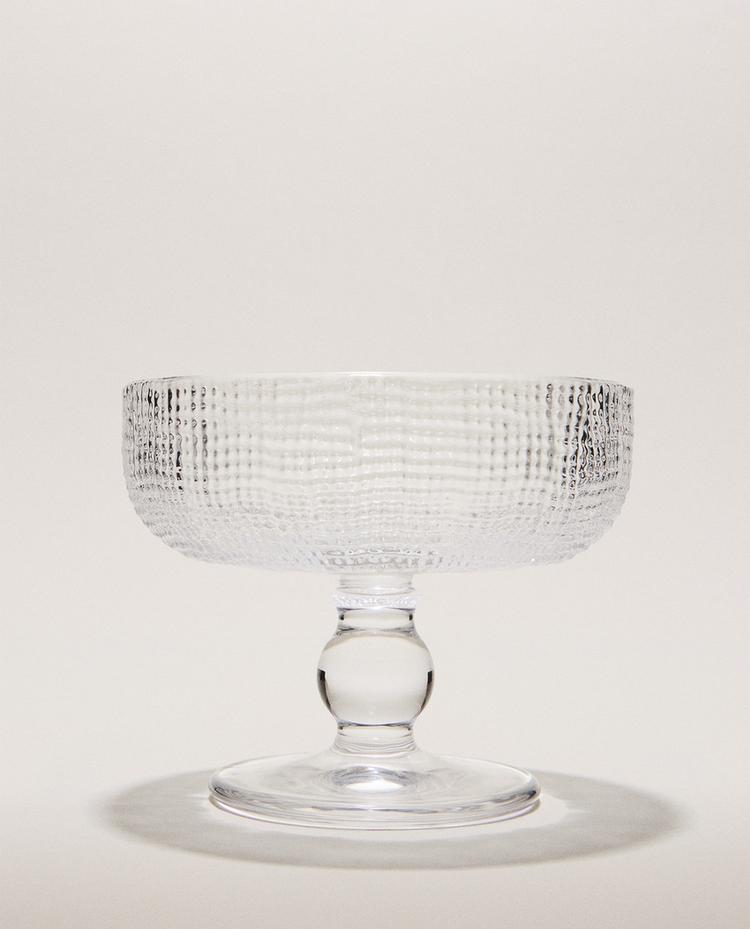 GLASS DESSERT CUP WITH RAISED DESIGN