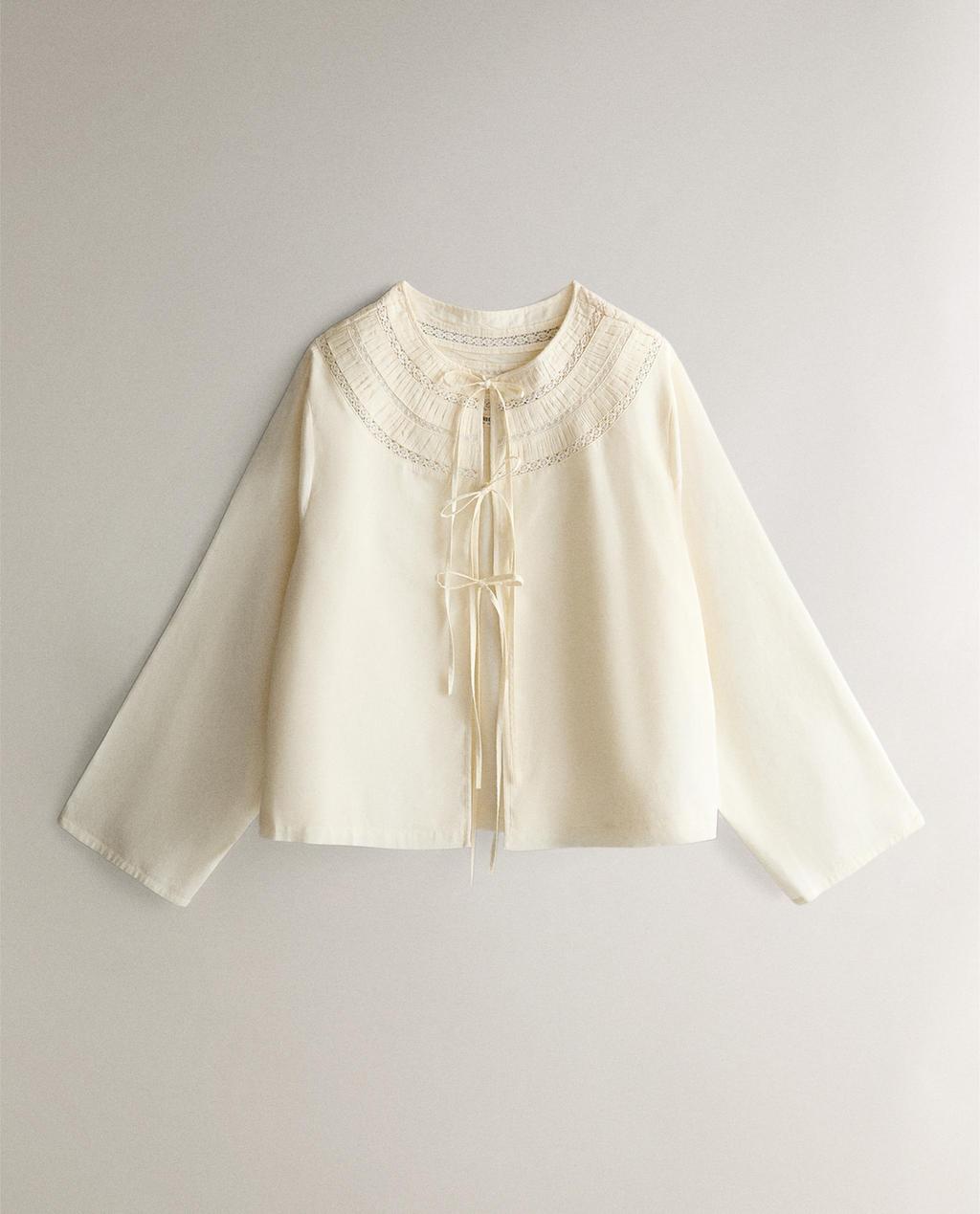 SHIRT WITH PLEATED COLLAR