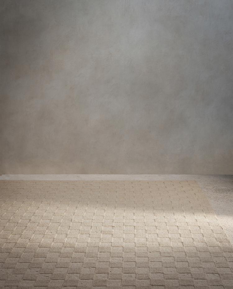 RUG 01