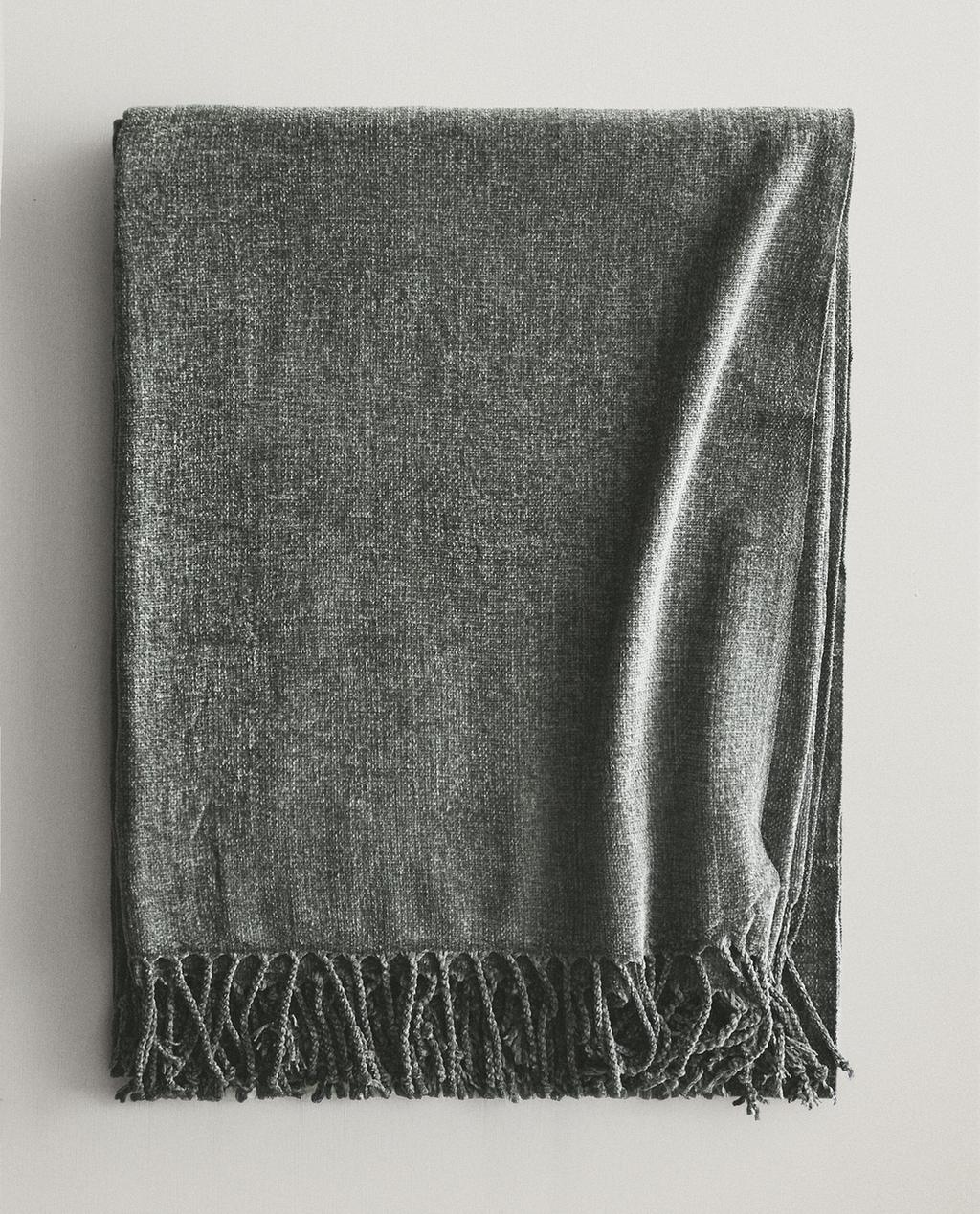 CHENILLE BLANKET
