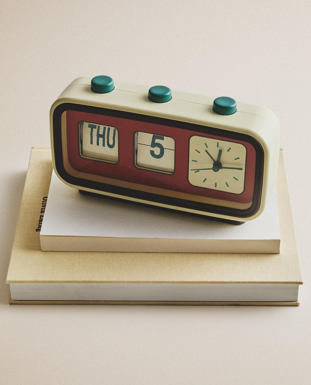 ALARM FLIP CALENDAR CLOCK