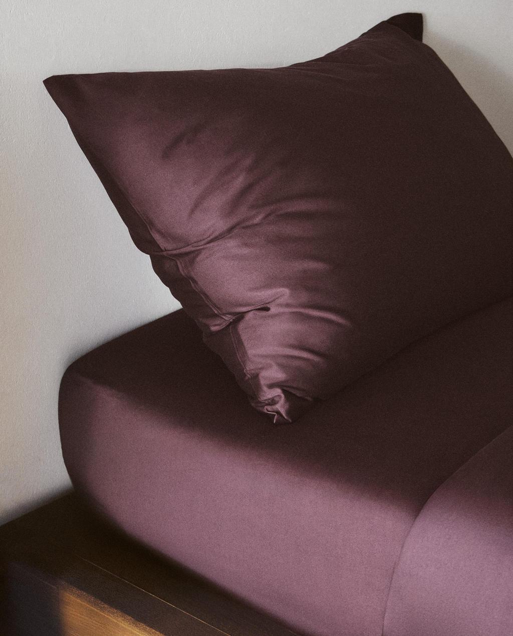 ÇARÇAF ME LLASTIK SATIN I LARË | 40 CM I LARTË (300 FIJËSH)