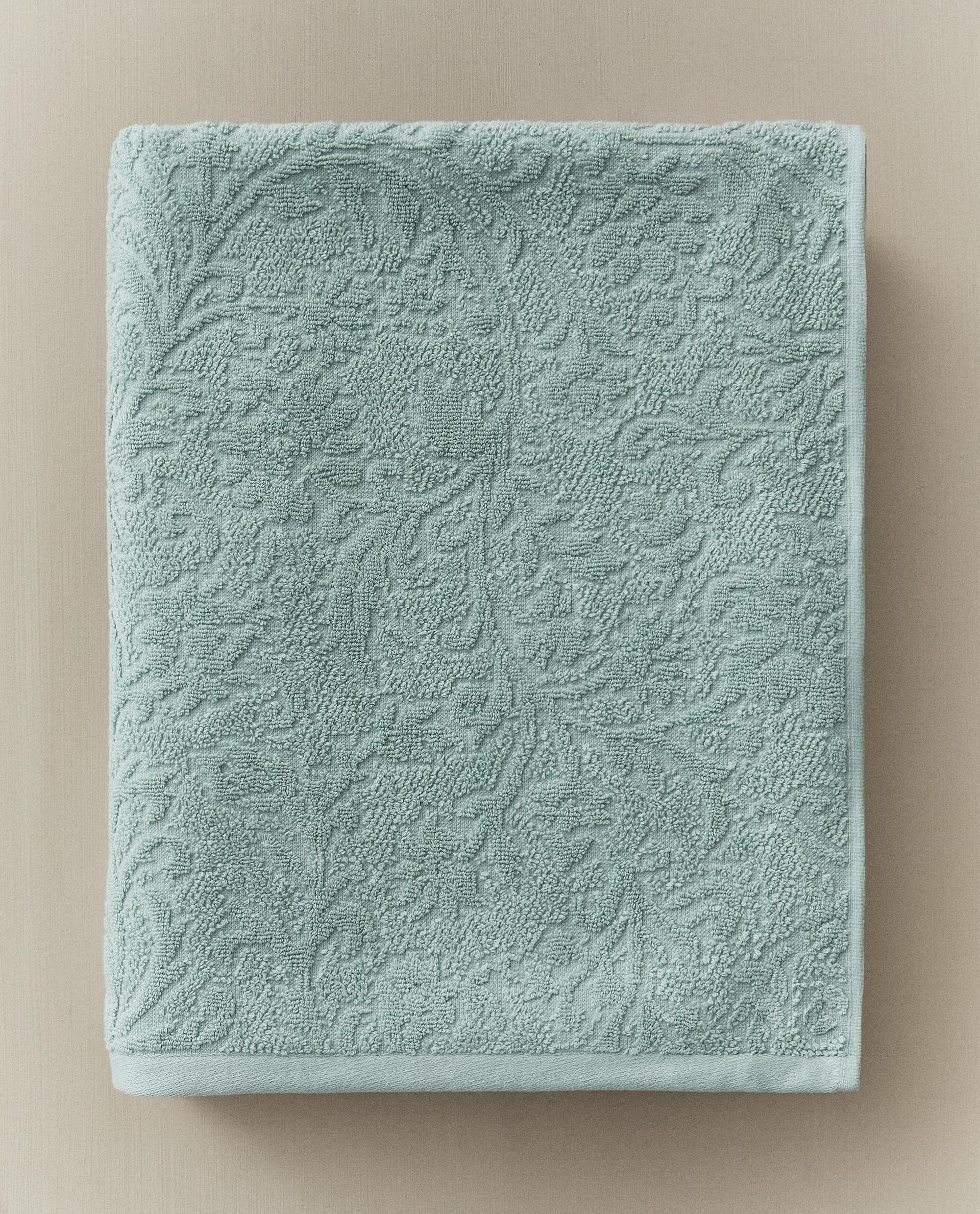 TOALLA BAÑO JACQUARD FLORAL