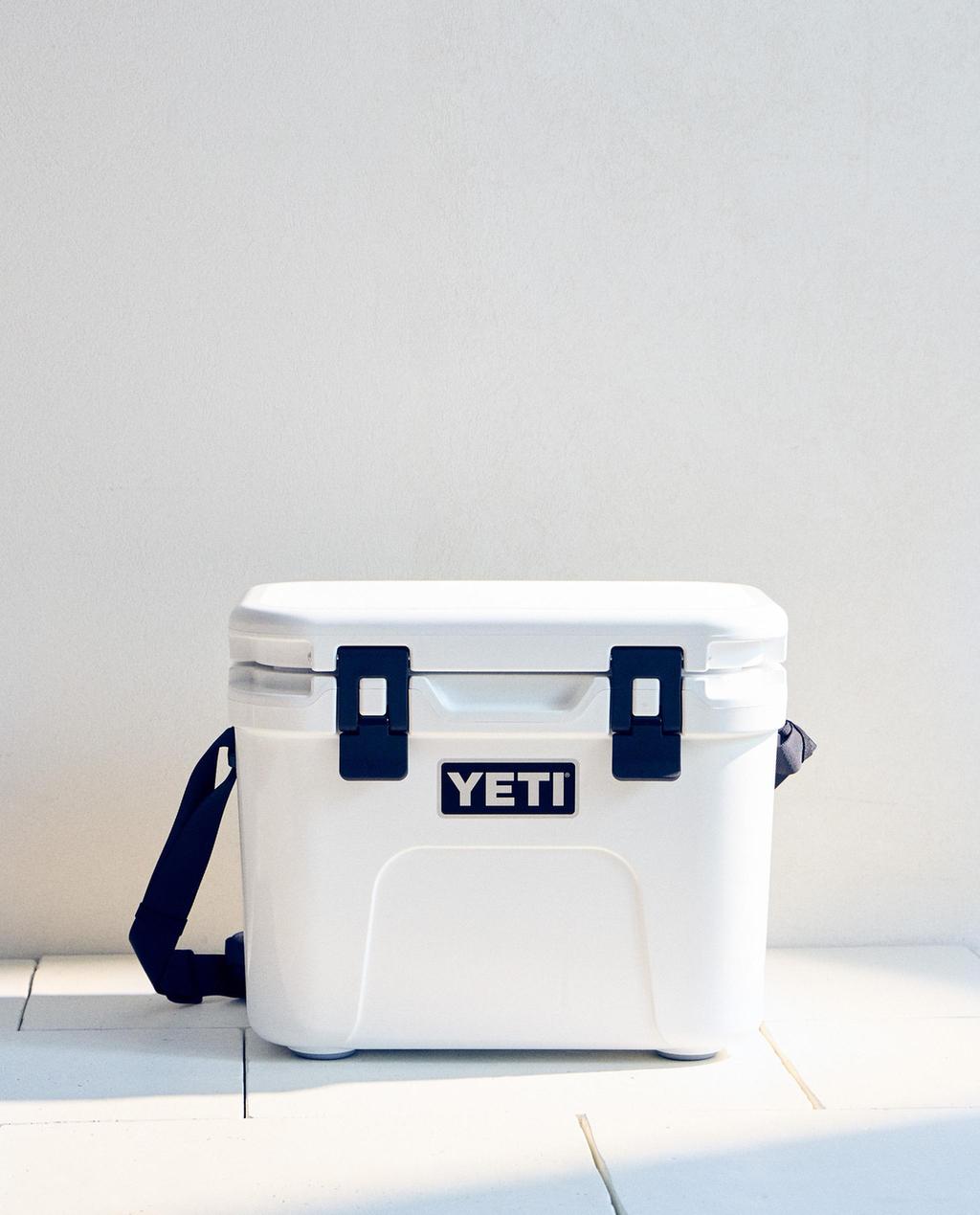 NEVERA RÍGIDA PORTÁTIL PEQUEÑA YETI