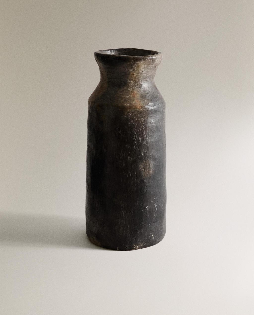 CYLINDRICAL CERAMIC VASE