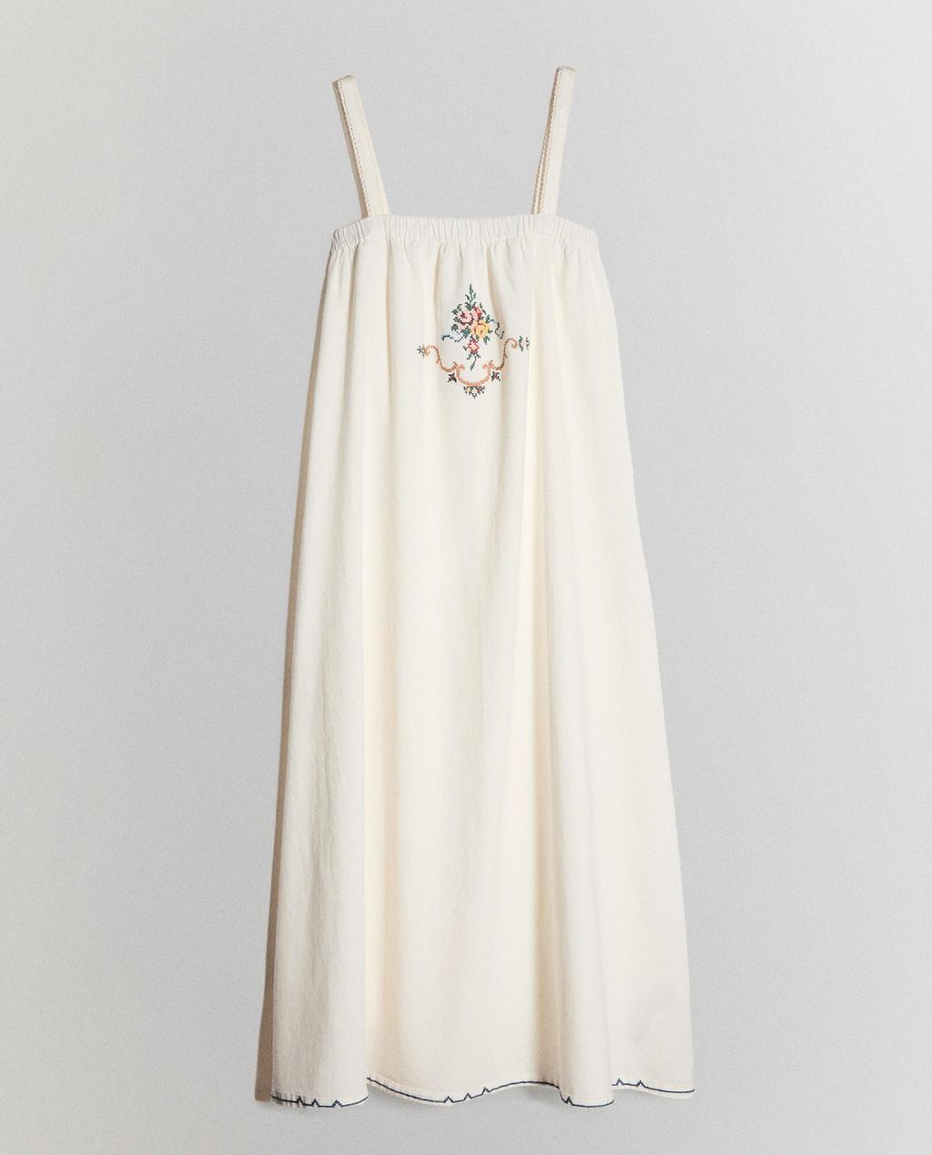 KLEID AUS BAUMWOLLE UND LEINEN MIT STICKEREI