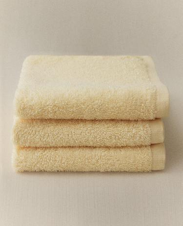 PACK OF COTTON HAND TOWELS (PACK OF 3)
