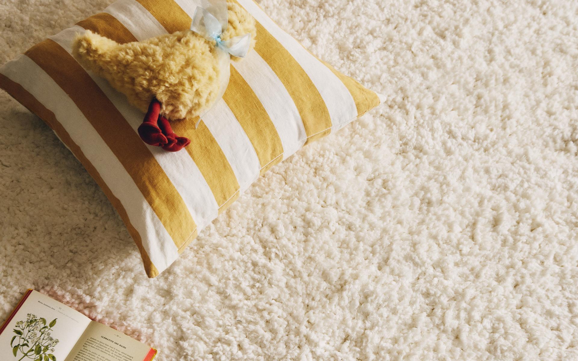 RECTANGULAR TEXTURED COTTON RUG