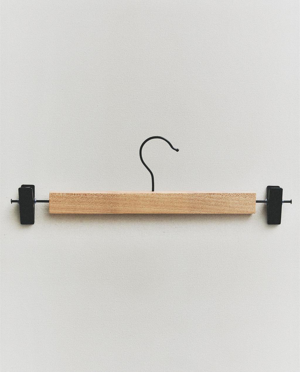 HOLZKLEIDERBÜGEL MIT CLIPS (3ER-PACK)