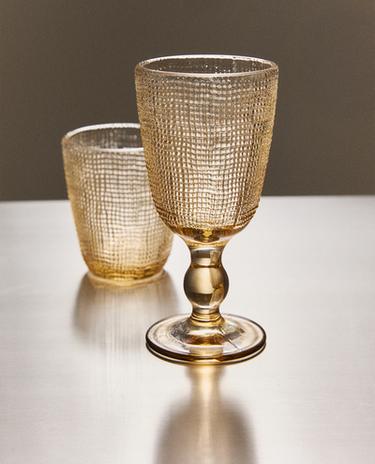 TAÇA E COPO DE VIDRO COM RELEVO