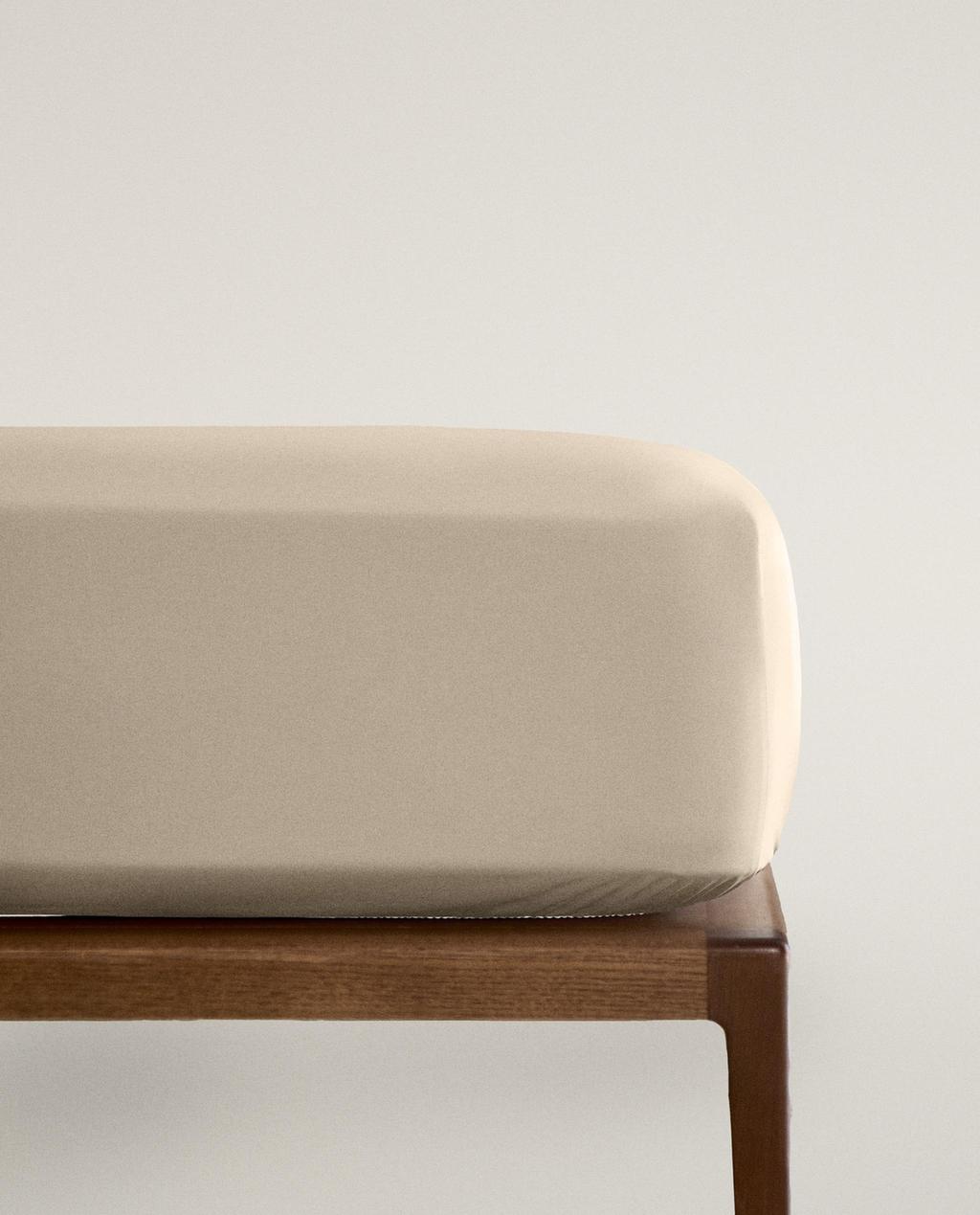 PERCALE FITTED SHEET | 40 CM HIGH (300 THREAD COUNT)