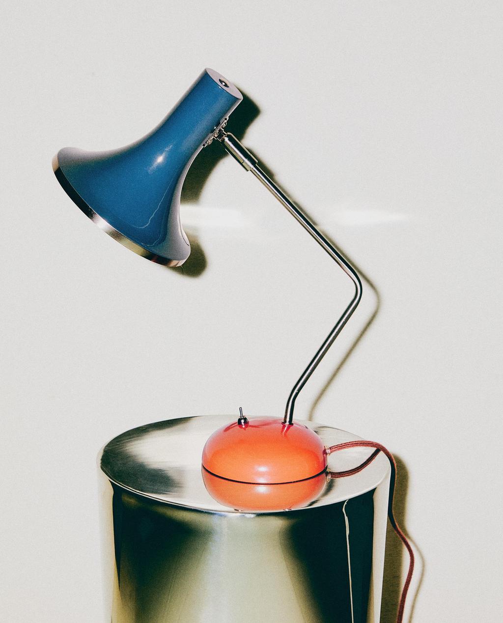 LAMPADA DA SCRIVANIA COLORATA