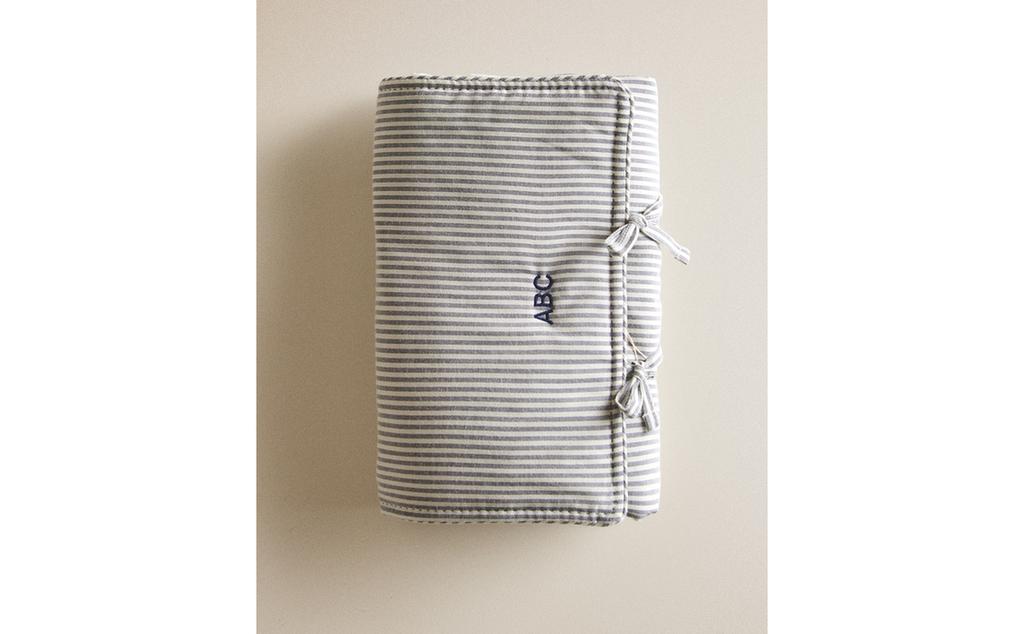 STRIPED BABY CHANGING MAT