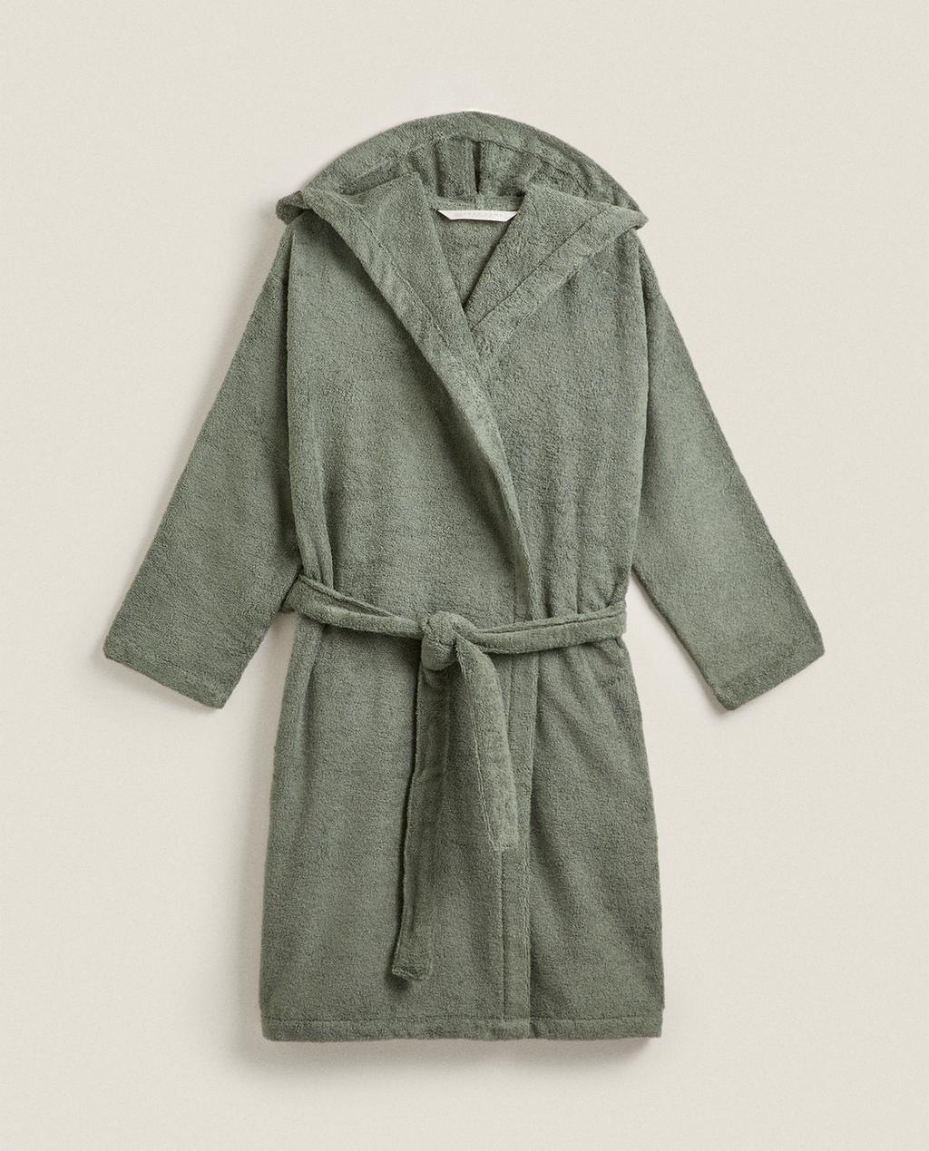 HALAT BAIE GLUGĂ (360 GXM²) HALAT BAIE GLUGĂ (360 GXM²)