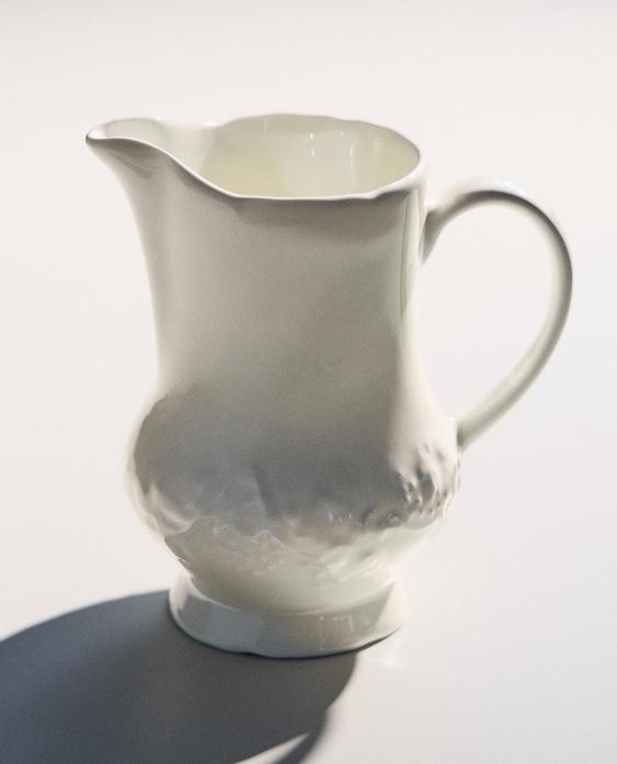 GRAPE PORCELAIN MILK JUG