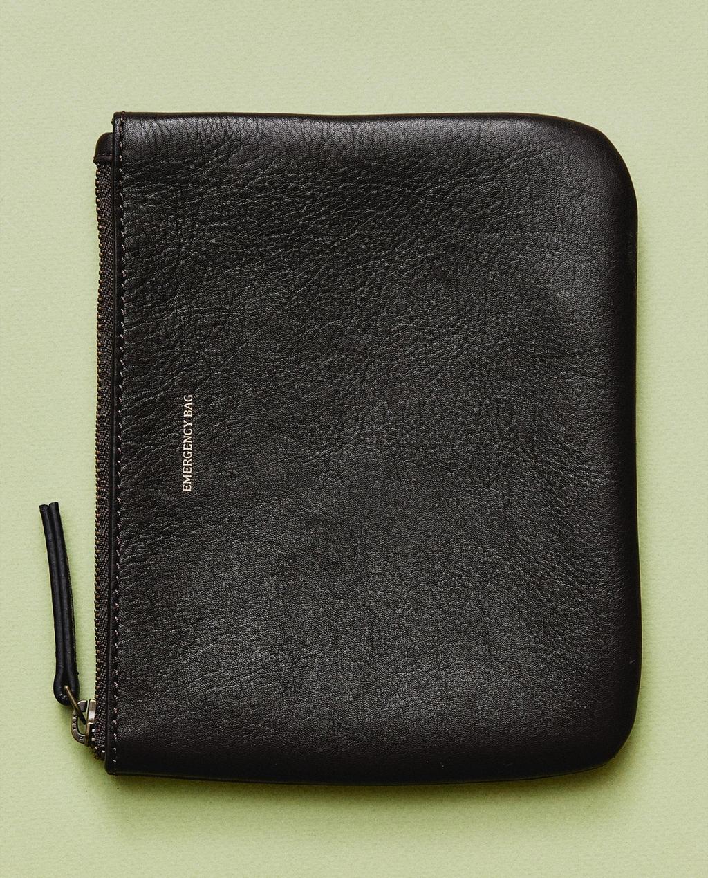 "EMERGENCY BAG" LEATHER WASH BAG