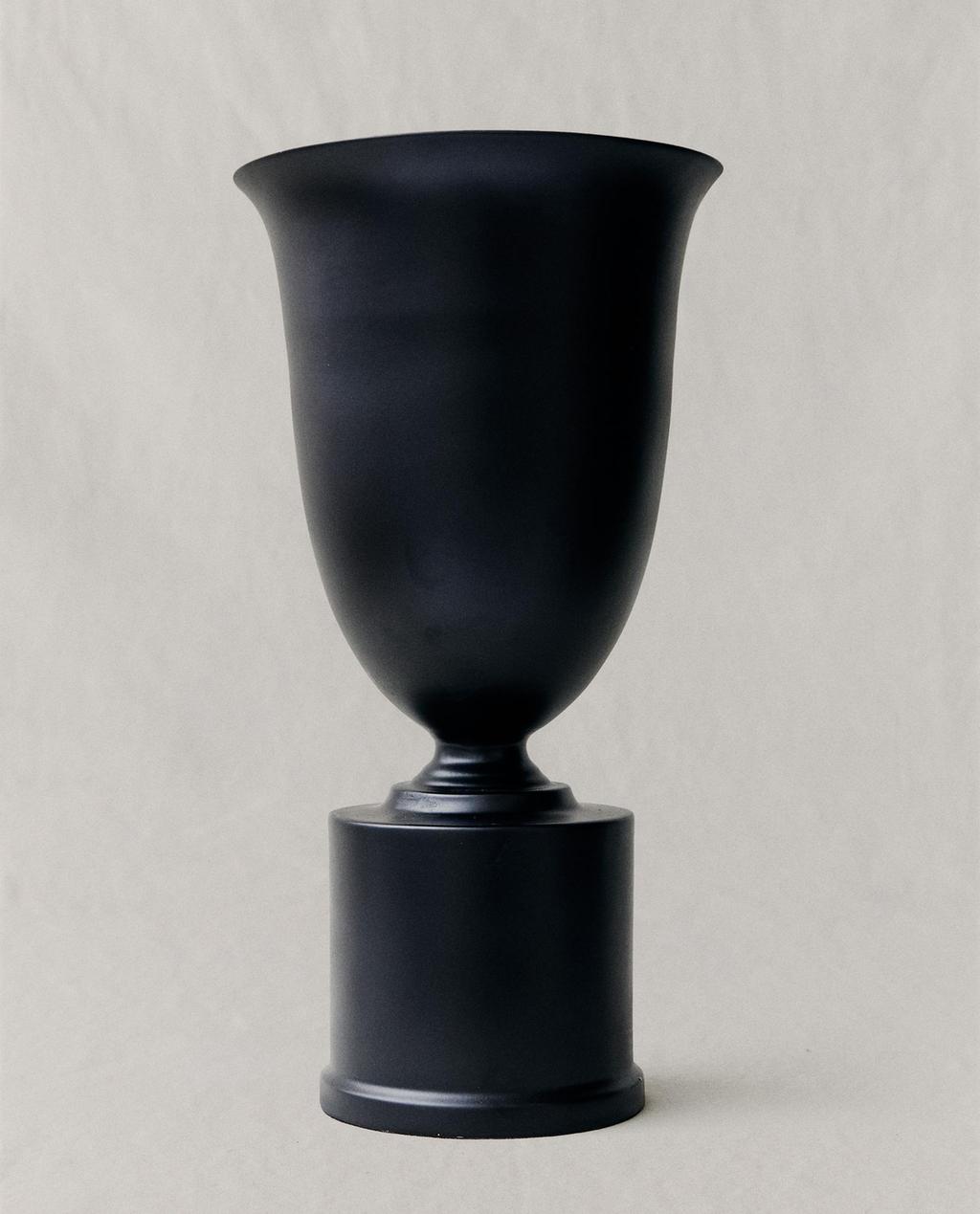 STONEWARE PEDESTAL VASE | STUDIO MARY LENNOX
