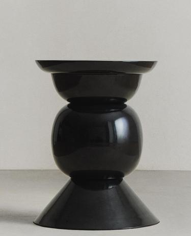 SMALL METAL SIDE TABLE