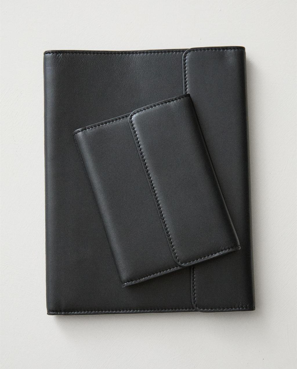 FUNDA AGENDA PIEL