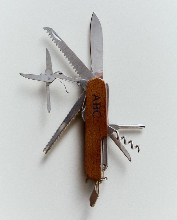 MULTIPURPOSE KNIFE AND COVER