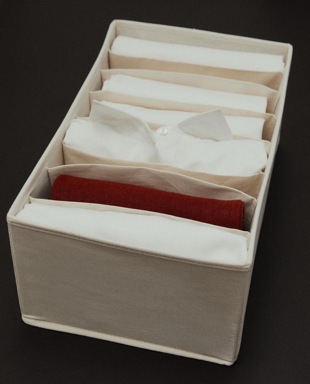 TEXTILE T-SHIRT ORGANIZER