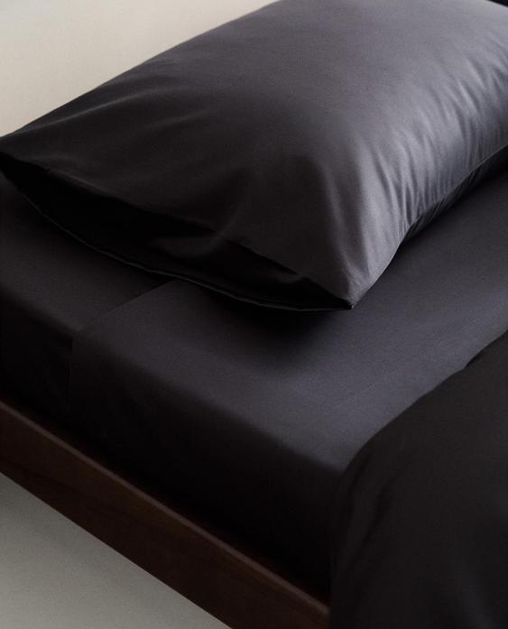 SATEEN FLAT SHEET (1000 THREAD COUNT)