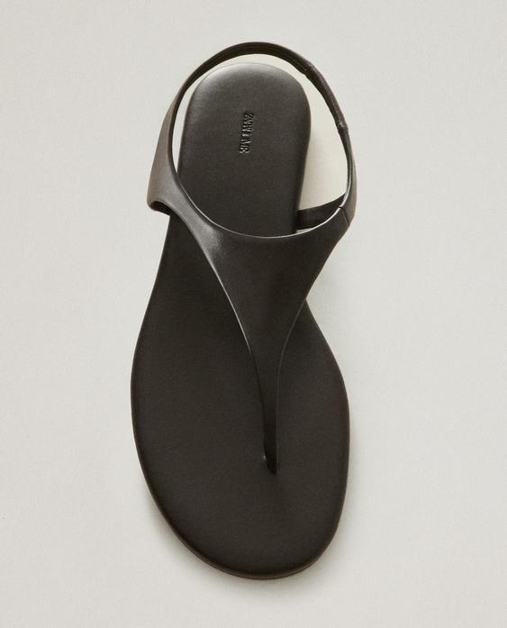 FLAT LEATHER SANDALS