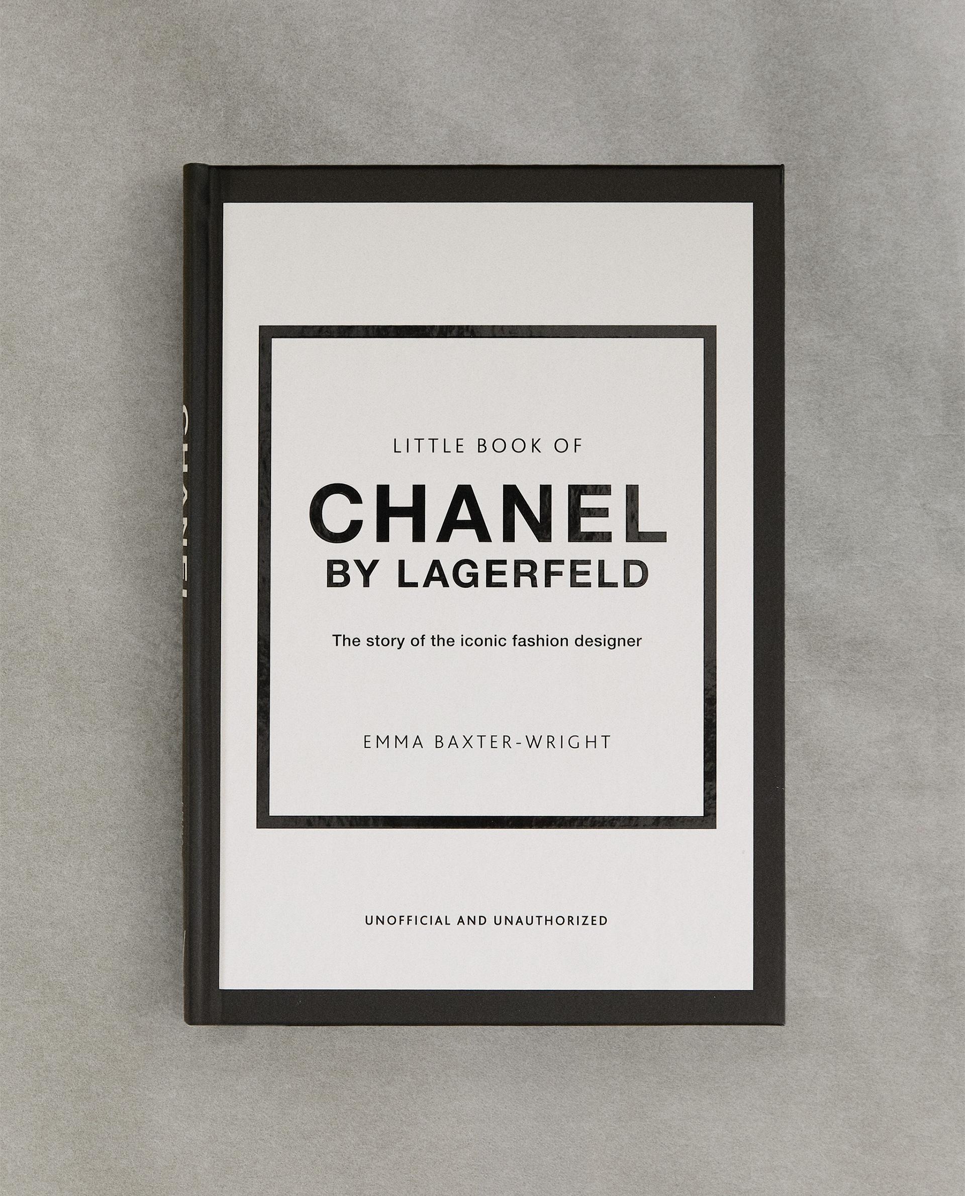 書籍《THE LITTLE BOOK OF CHANEL BY LAGERFELD》