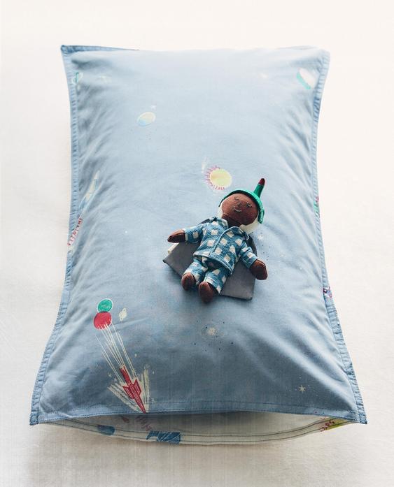 FUNDA ALMOHADA INFANTIL ESPACIO