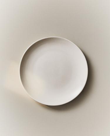 STONEWARE DESSERT PLATE