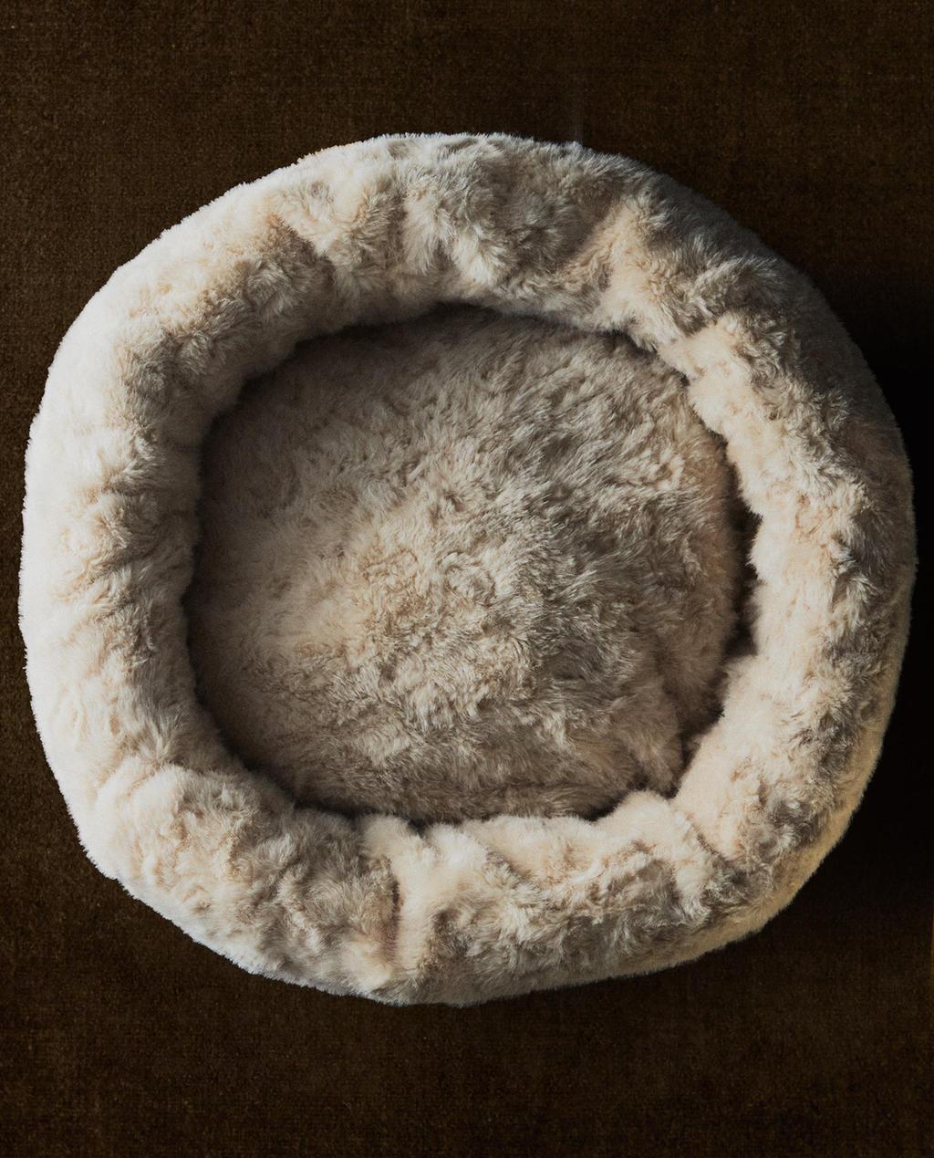 ROUND FUR PET BED