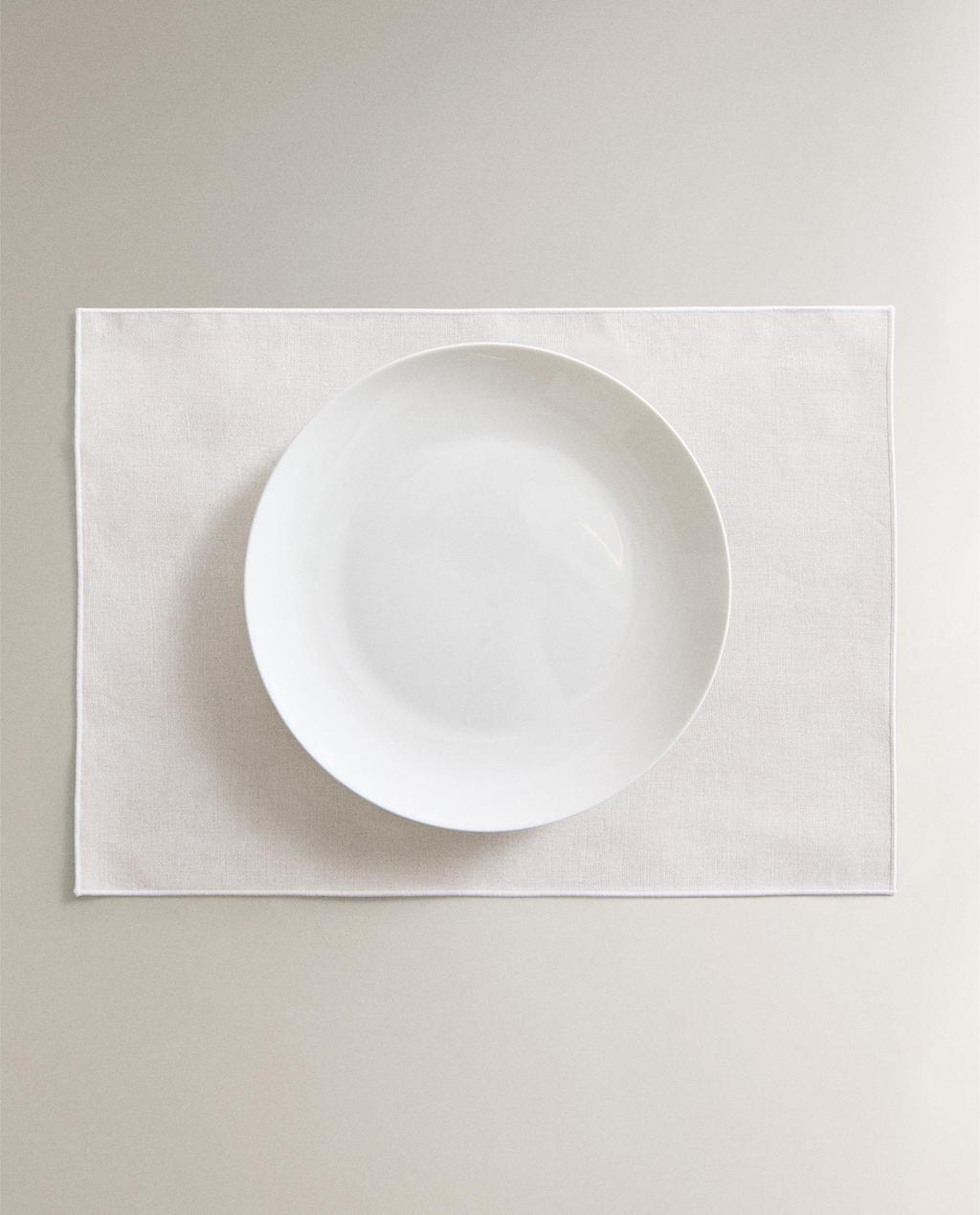 SET DE TABLE ENDUIT OVERLOCK