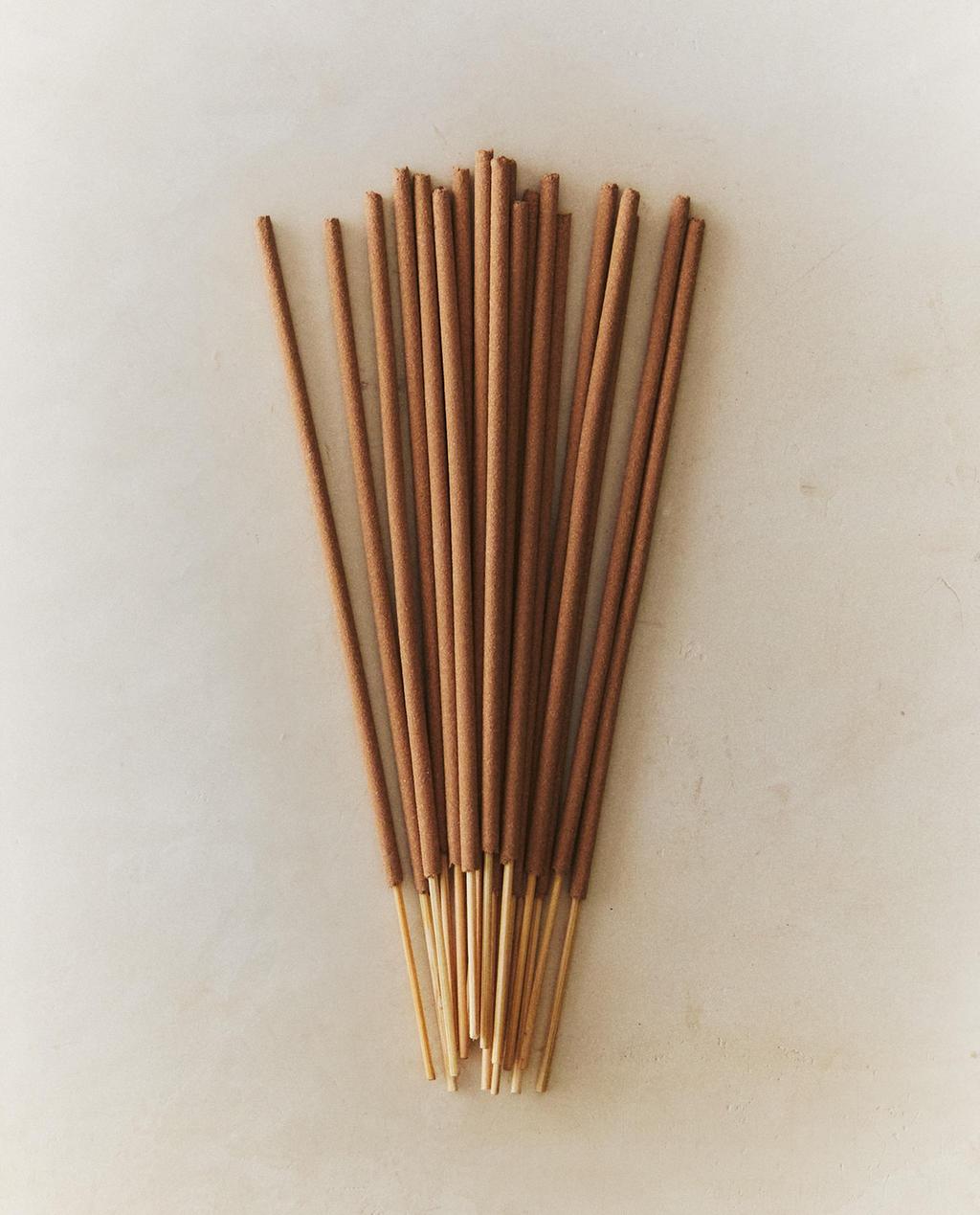 AROMATIC INCENSE STICKS PUMPKIN SPICE (PACK OF 20)